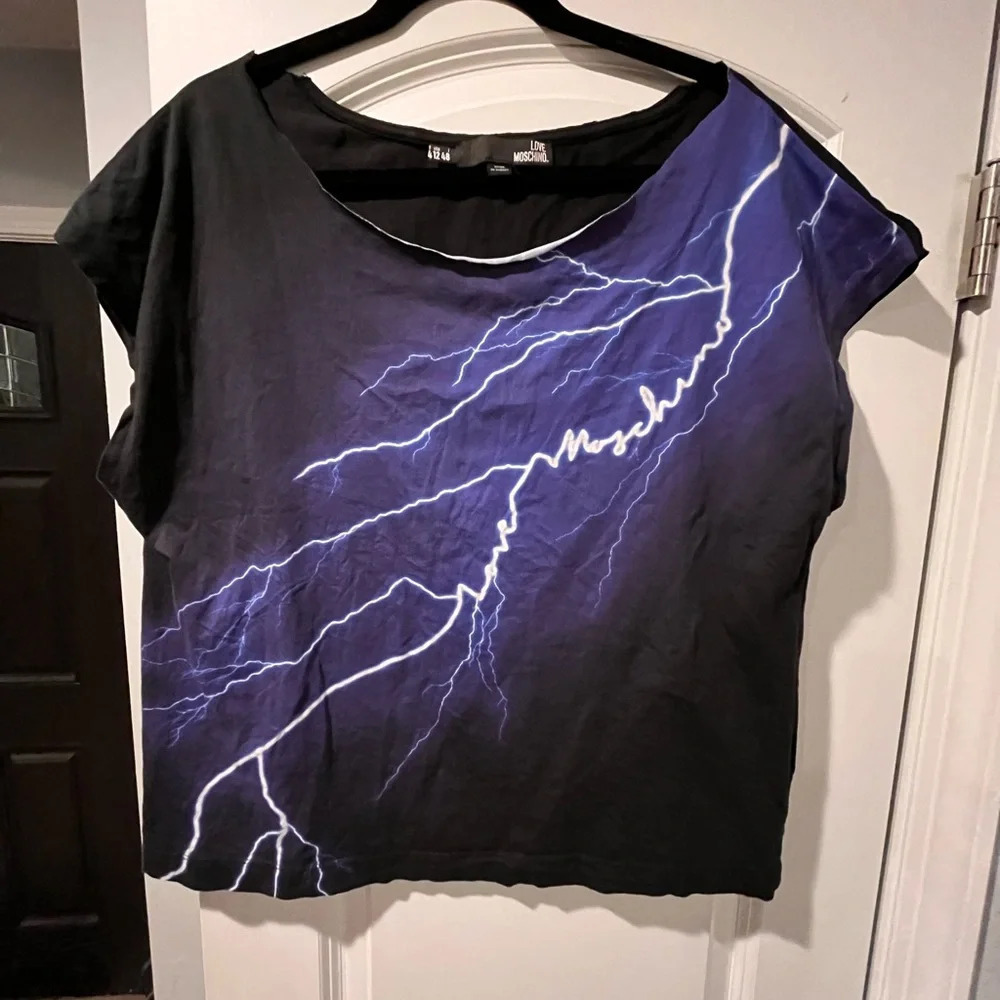 ~Love Moschino~ Top - Size 12